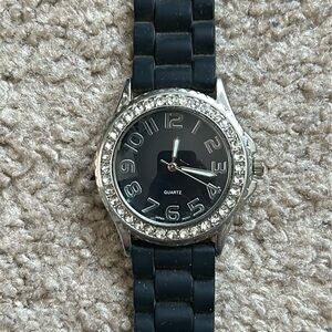 Accutime women’s vintage silver/black crystal adjustable rubber bracelet‎ watch